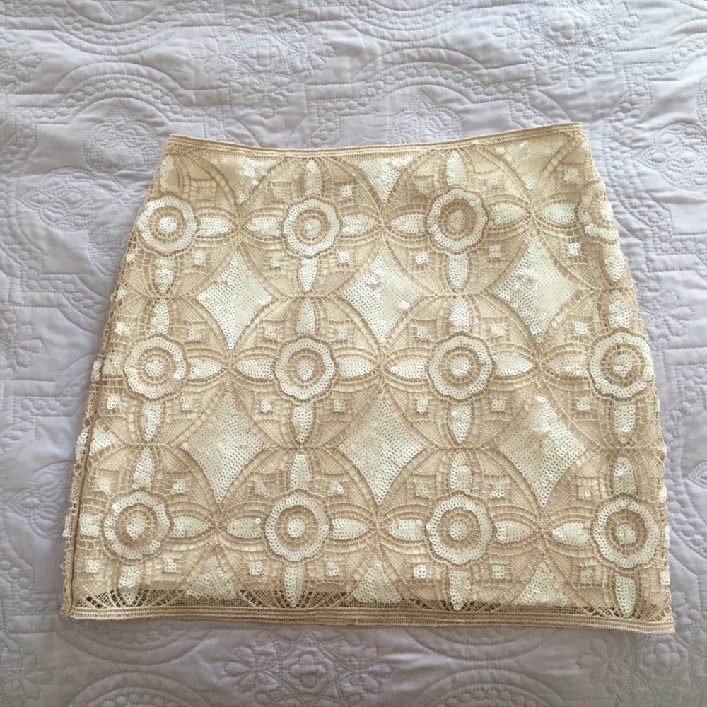 Express sequin skirt